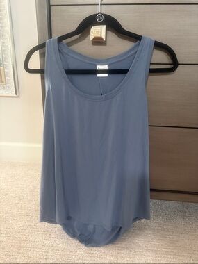 Athleta workout top